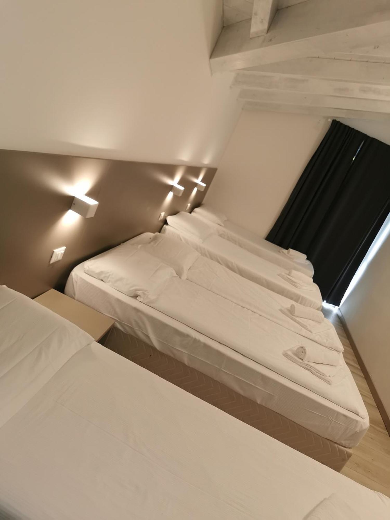 Hotel Sonia Aquilinia ภายนอก รูปภาพ