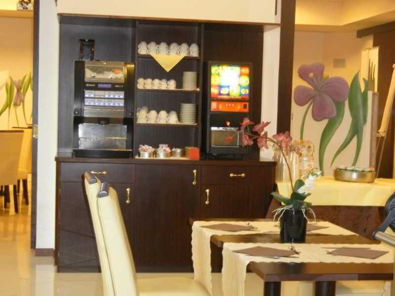 Hotel Sonia Aquilinia ภายนอก รูปภาพ