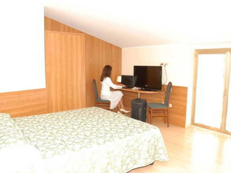 Hotel Sonia Aquilinia ภายนอก รูปภาพ